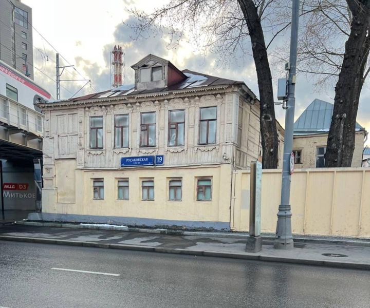 Четыре деревянных особняка XIX века в Москве признаны