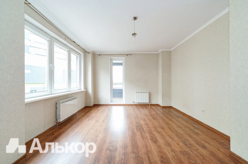 За двушку — больше $100 000. Обзор жилья в «Каскаде»