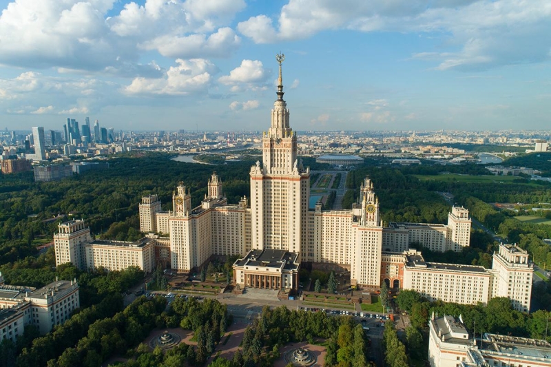 Эра сталинских высоток и восстановления городов: советский