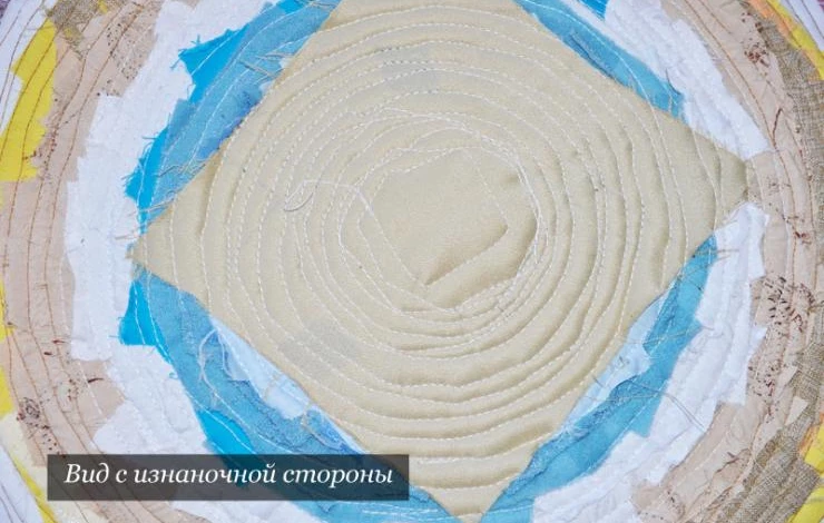 Коврик из треугольных лоскутков ткани: мастер-класс с фото